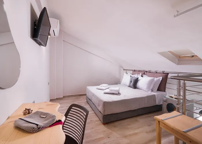 Xenia * 利迈纳里亚