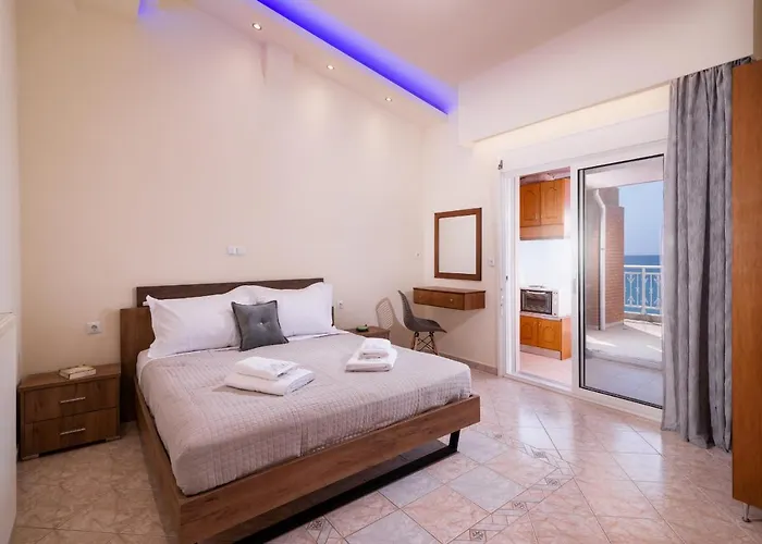 公寓 Xenia 利迈纳里亚